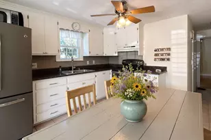 211 Holyoke St, Ludlow, MA 01056 - Photo 6