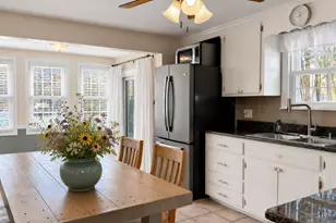 211 Holyoke St, Ludlow, MA 01056 - Photo 4
