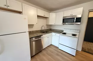 270 Quarry St, Quincy, MA 02169 - Photo 1