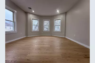 57 Almont St #2, Malden, MA 02148 - Photo 4