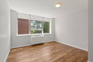 20 Hammond Pond Pkwy, Newton, MA 02459 - Photo 6