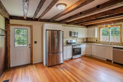183 Main St, Boylston, MA 01505 - Photo 8