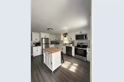 113 Lake St, Bellingham, MA 02019 - Photo 6