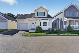 5 Den Worth Bell Cir, Haverhill, MA 01835 - Photo 1