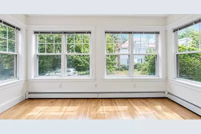 39 Greycliff #1, Boston, MA 02135 - Photo 4
