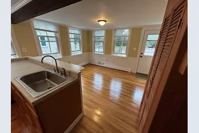 208 Union Street #2, Ashland, MA 01721 - Photo 6