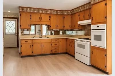 51 Whipple Rd, Billerica, MA 01821 - Photo 2