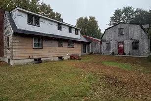 17 Howe St, Ipswich, MA 01938 - Photo 2