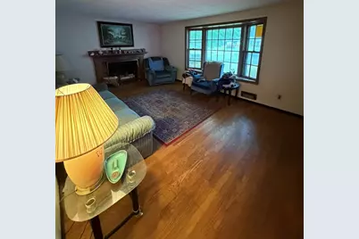 17 Howe St, Ipswich, MA 01938 - Photo 8