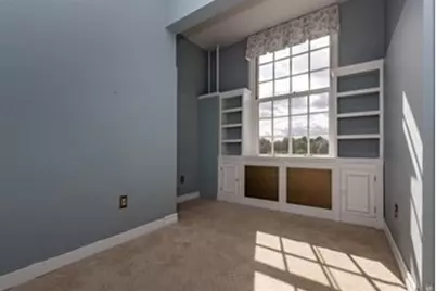 16 Balmoral Street #308, Andover, MA 01810 - Photo 6