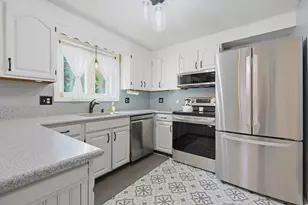 12 Marywood, Uxbridge, MA 01569 - Photo 1