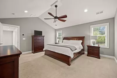 4 Oxbow Dr, Plainville, MA 02762 - Photo 28