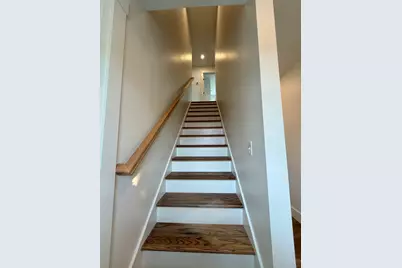 124 S Silver Lane, Sunderland, MA 01375 - Photo 18