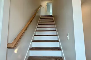 124 S Silver Ln, Sunderland, MA 01375 - Photo 18