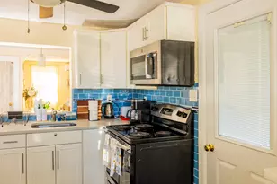 85 Beach Rd, Winthrop, MA 02152 - Photo 14