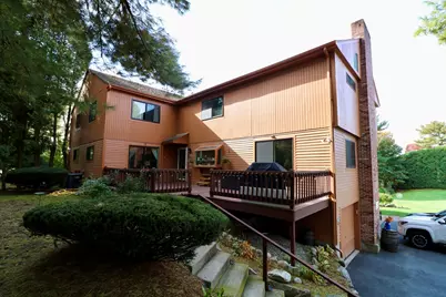 25B Country Club Ln #B, Milford, MA 01757 - Photo 2