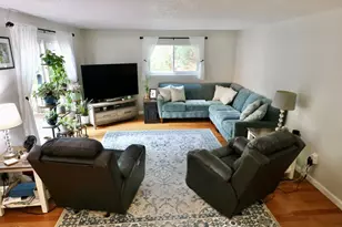 25 B Country Club Ln, Milford, MA 01757 - Photo 6