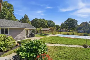 681 Mill St, Agawam, MA 01030 - Photo 8
