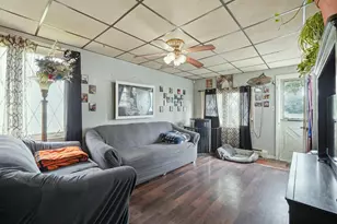 10 Mildred Ave, Worcester, MA 01603 - Photo 8