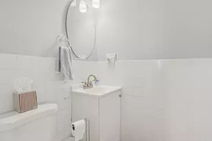 11 Sharon St, Medford, MA 02155 - Photo 12