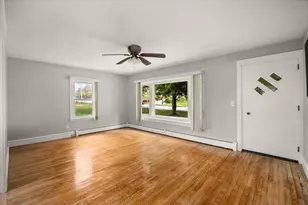 1189 Bark St, Swansea, MA 02777 - Photo 4
