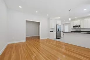 91 Verndale St, Brookline, MA 02446 - Photo 12