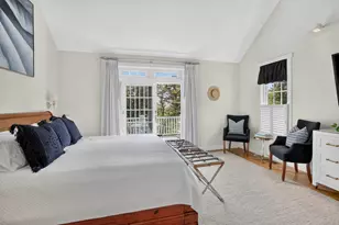 8 Beach Plum Mdws, Edgartown, MA 02539 - Photo 18