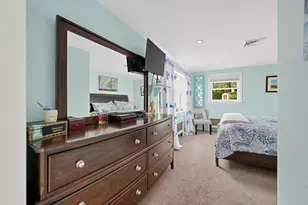14 Laurel St, Taunton, MA 02780 - Photo 12