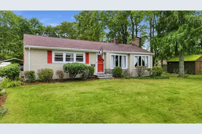 14 Laurel St, Taunton, MA 02780 - Photo 34