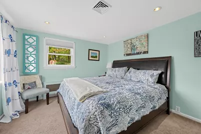 14 Laurel St, Taunton, MA 02780 - Photo 10