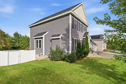 97 Sawtelle Rd, Leominster, MA 01453 - Photo 2