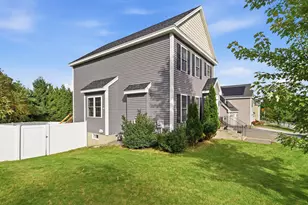 97 Sawtelle Rd, Leominster, MA 01453 - Photo 2