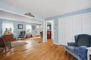 24 Sedgelia St, Springfield, MA 01104 - Photo 6