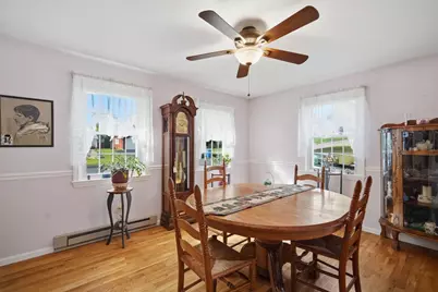 24 Sedgelia Street, Springfield, MA 01104 - Photo 8