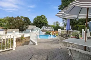 24 Sedgelia St, Springfield, MA 01104 - Photo 28