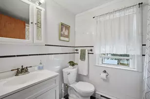 24 Sedgelia St, Springfield, MA 01104 - Photo 20