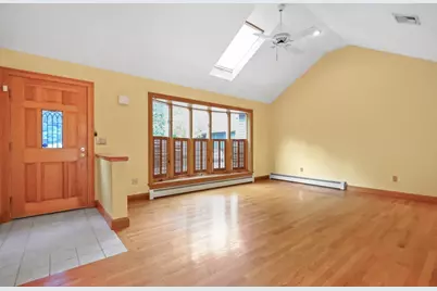 3 Amidon Ave, Amesbury, MA 01913 - Photo 2