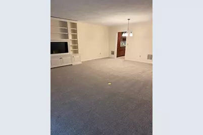 15 Stallbrook Rd #15, Milford, MA 01757 - Photo 4