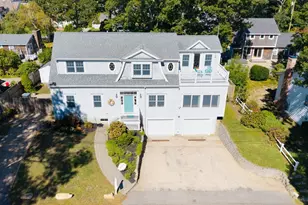 64 Randolph St, Falmouth, MA 02536 - Photo 16