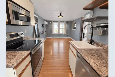 7 Myers St, Uxbridge, MA 01569 - Photo 4