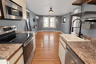 7 Myers St, Uxbridge, MA 01569 - Photo 4
