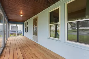 102 Tiffany St, Springfield, MA 01108 - Photo 6