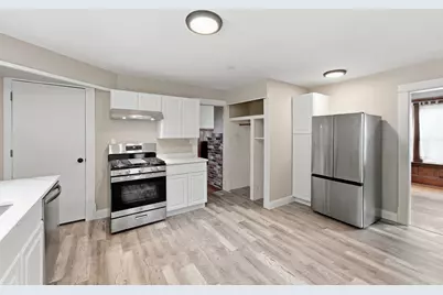 102 Tiffany St, Springfield, MA 01108 - Photo 12