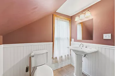 102 Tiffany St, Springfield, MA 01108 - Photo 26