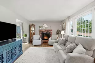 15 Collins St, Attleboro, MA 02703 - Photo 10