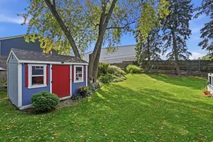 15 Collins St, Attleboro, MA 02703 - Photo 38