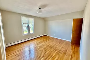 154 East St, Ludlow, MA 01056 - Photo 8