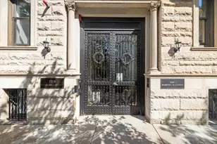 10 Charlesgate E, Boston, MA 02215 - Photo 20