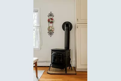 12 Butler St, Medford, MA 02155 - Photo 18
