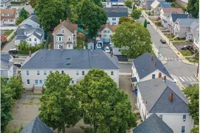 34-44 Cedar, Waltham, MA 02453 - Photo 10